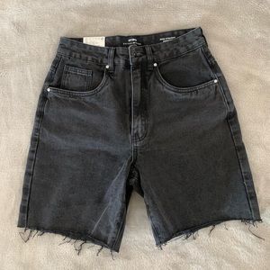BNWT Cotton On Bermuda Shorts
